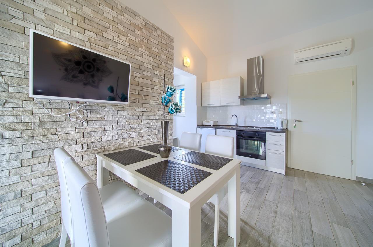 Apartments Mali Nono Salatic Экстерьер фото